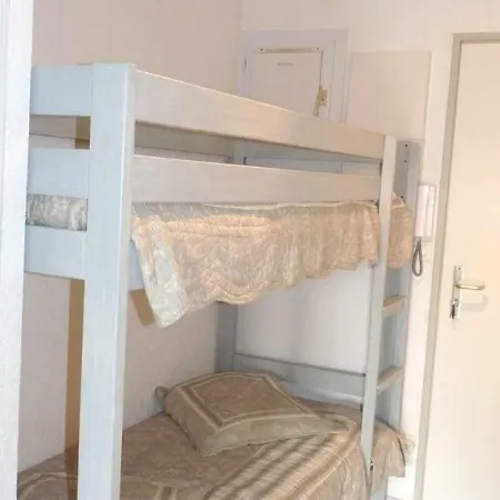 Apartment Genevrier *